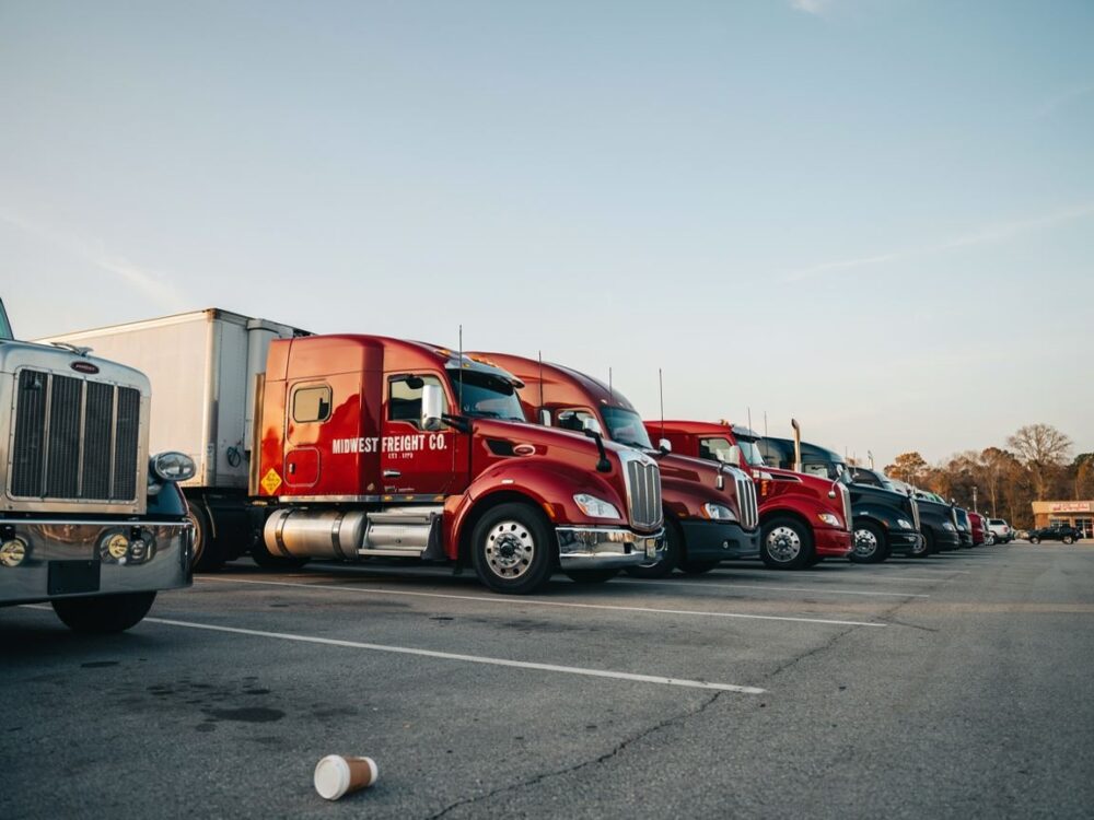 tir na autostradzie